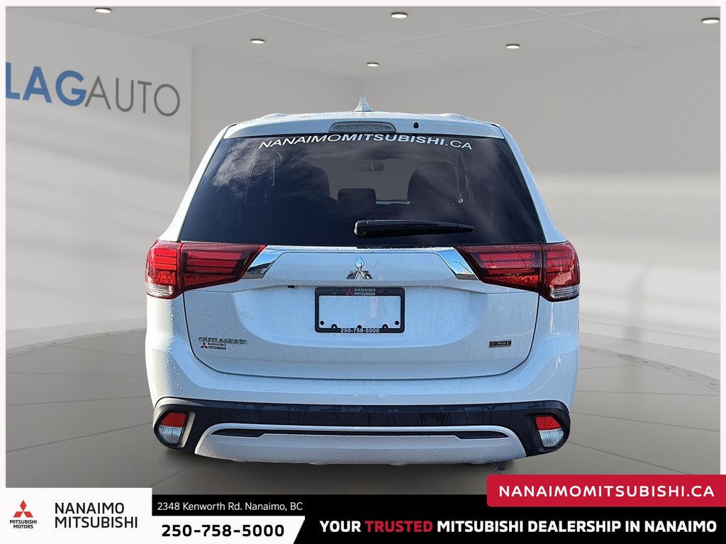 2020 Mitsubishi Outlander ES-6