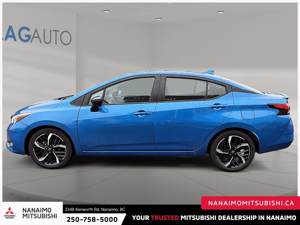 2023 Nissan Versa SR-5