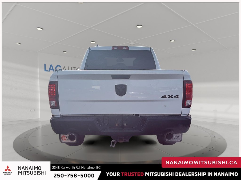 2021 Ram 1500 Classic Warlock-3