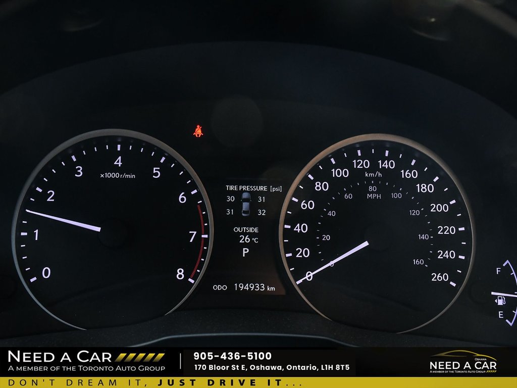 2013 Lexus ES 350 in Oshawa, Ontario - 19 - w1024h768px