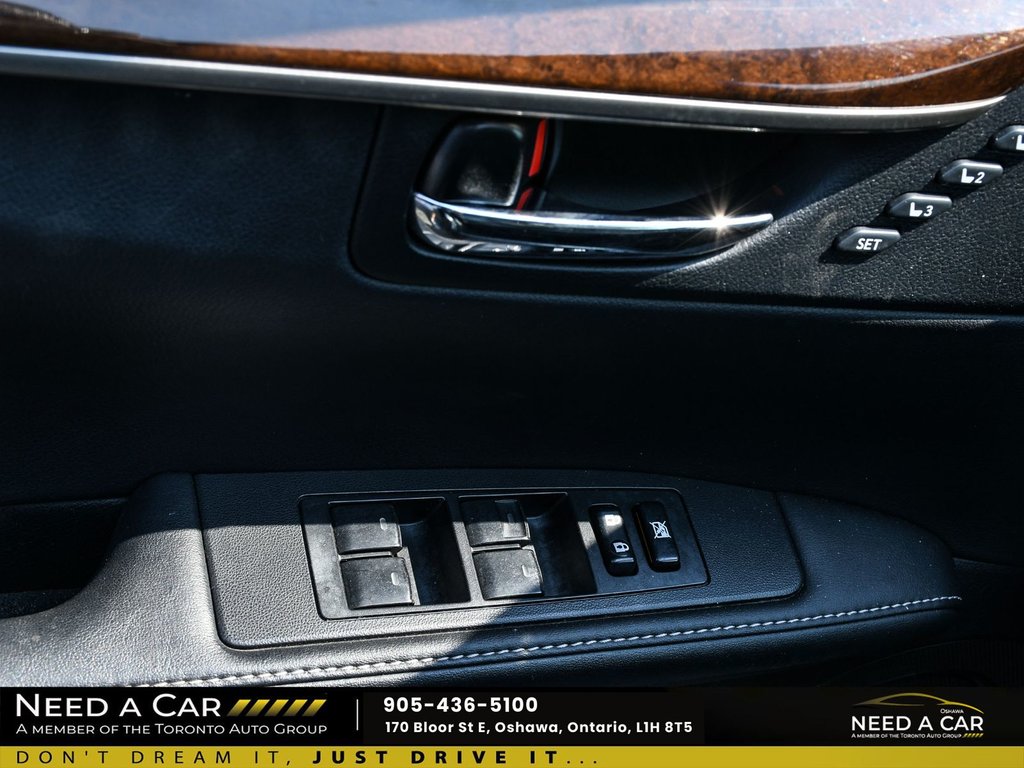 2013 Lexus ES 350 in Oshawa, Ontario - 6 - w1024h768px