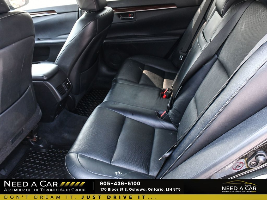 2013 Lexus ES 350 in Oshawa, Ontario - 13 - w1024h768px