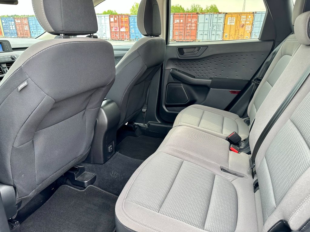 2020 Ford Escape S in Thunder Bay, Ontario - 5 - w1024h768px