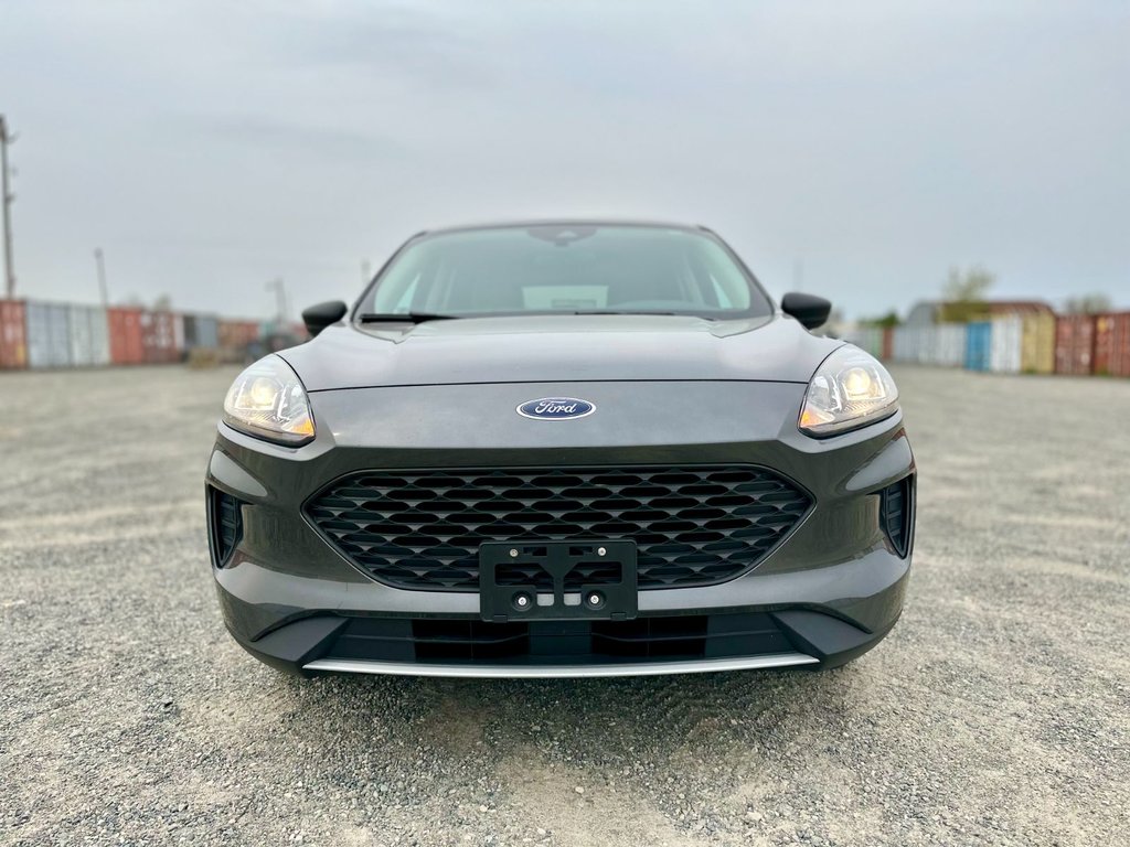 2020 Ford Escape S in Thunder Bay, Ontario - 10 - w1024h768px
