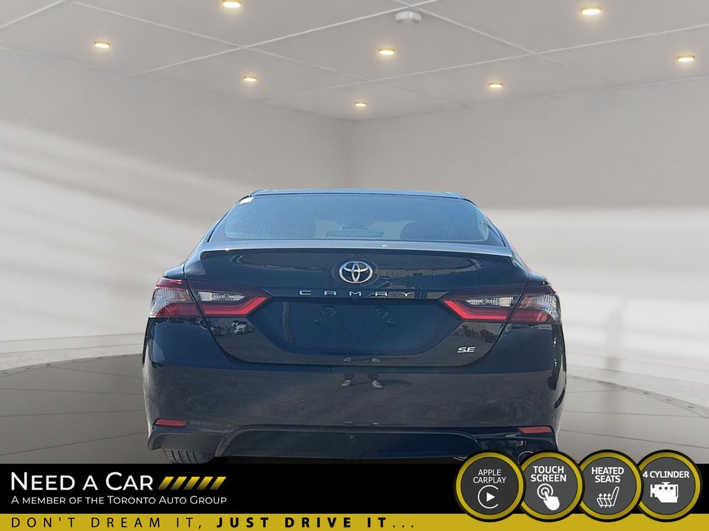 2022 Toyota Camry SE in Thunder Bay, Ontario - 3 - w1024h768px