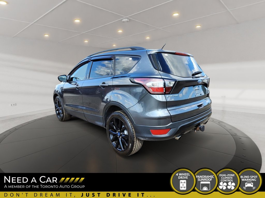 2017 Ford Escape Titanium in Thunder Bay, Ontario - 5 - w1024h768px