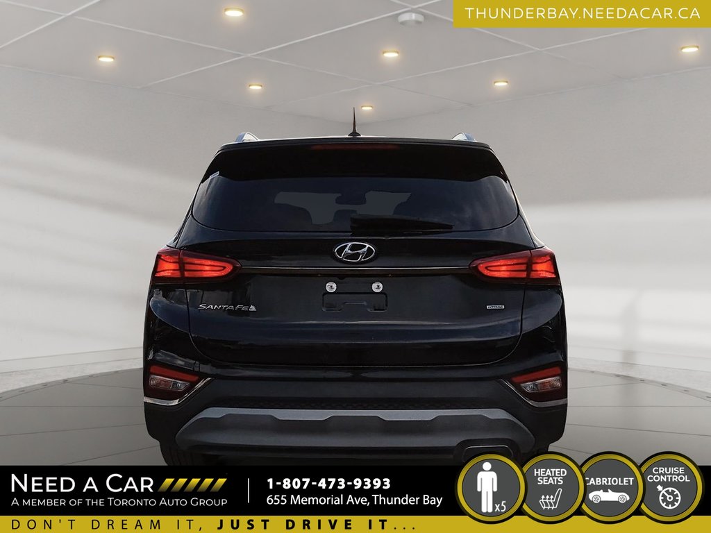 2019 Hyundai Santa Fe Essential in Thunder Bay, Ontario - 2 - w1024h768px