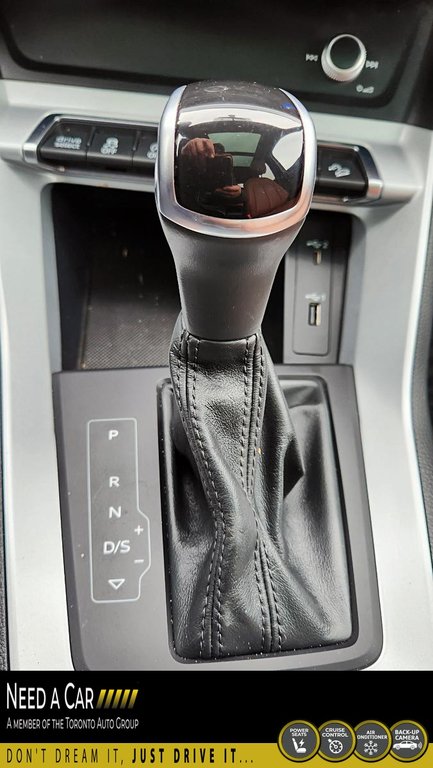 2021 Audi Q3 Komfort in Thunder Bay, Ontario - 14 - w1024h768px