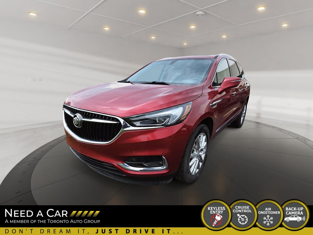 2021 Buick Enclave Essence in Thunder Bay, Ontario - 1 - w1024h768px