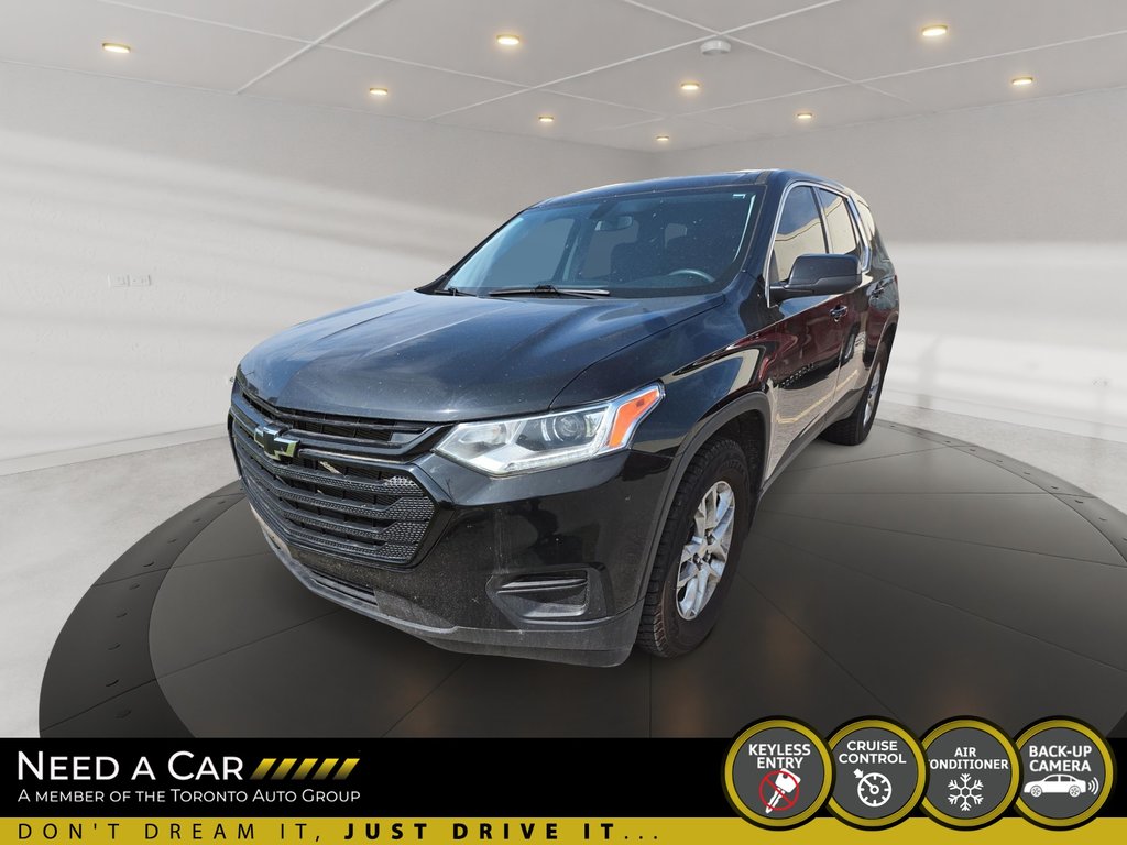 2021 Chevrolet Traverse LS in Thunder Bay, Ontario - 1 - w1024h768px