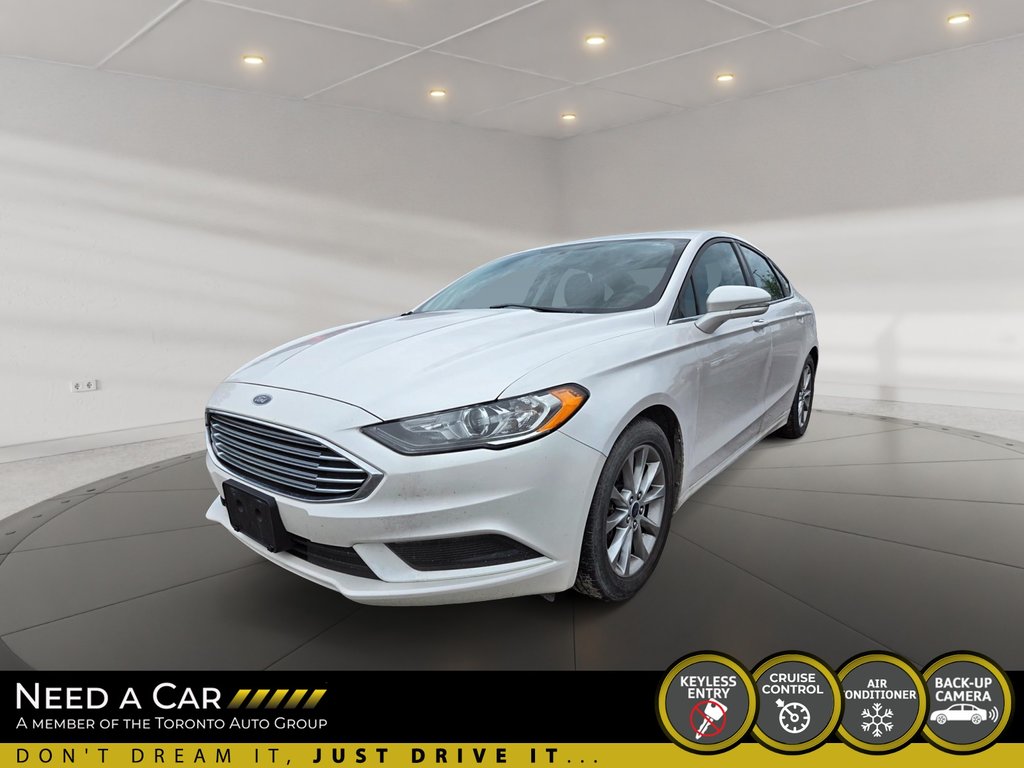 2017 Ford Fusion SE in Thunder Bay, Ontario - 1 - w1024h768px