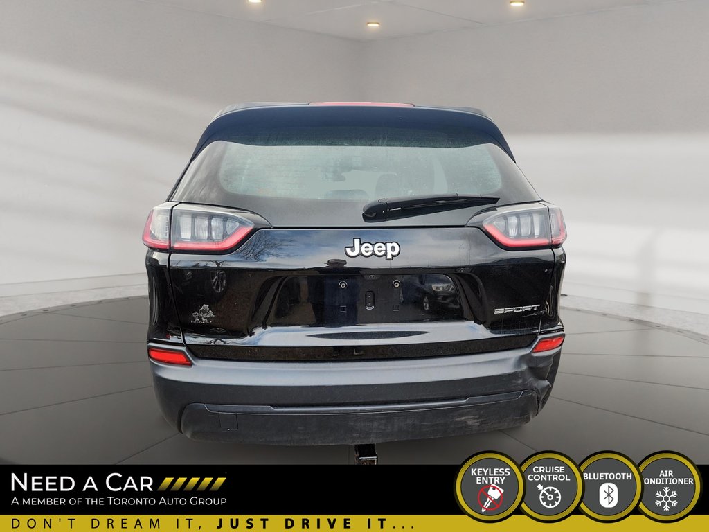 2020 Jeep Cherokee Sport in Thunder Bay, Ontario - 3 - w1024h768px