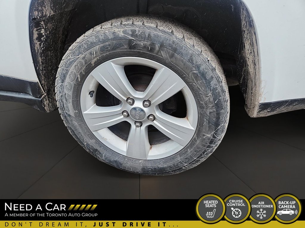 2016 Jeep Compass North in Thunder Bay, Ontario - 6 - w1024h768px