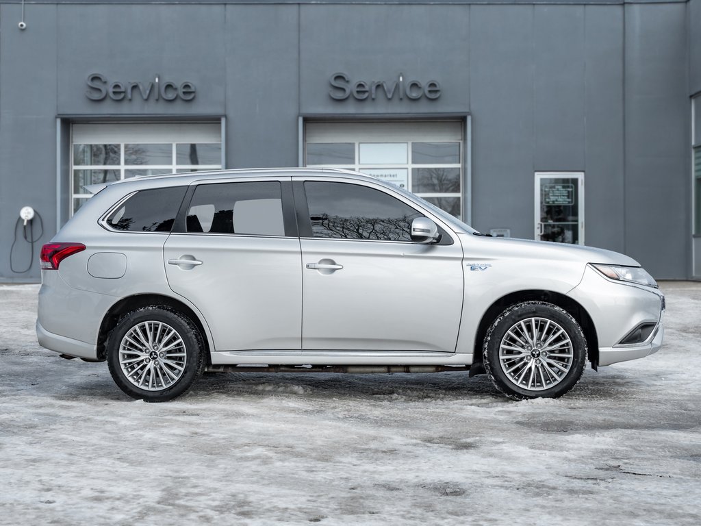 Mitsubishi Outlander PHEV SE S-AWC  SAEFTY CERTIFIED FINANCE AS LOW AS 6.49% 2020-5