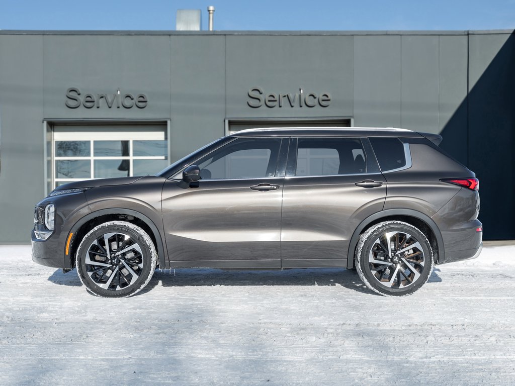 2022 Mitsubishi Outlander GT S-AWC CPO FINANCE RATES FOR AS LOW AS 0.90%-2