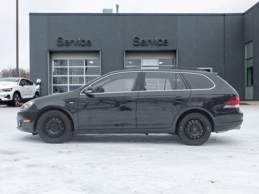 Volkswagen Golf Wagon 4dr TDI DSG Wolfsburg Edition   AS IS 2014-2