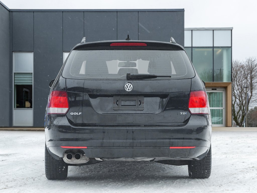 Volkswagen Golf Wagon 4dr TDI DSG Wolfsburg Edition   AS IS 2014-5