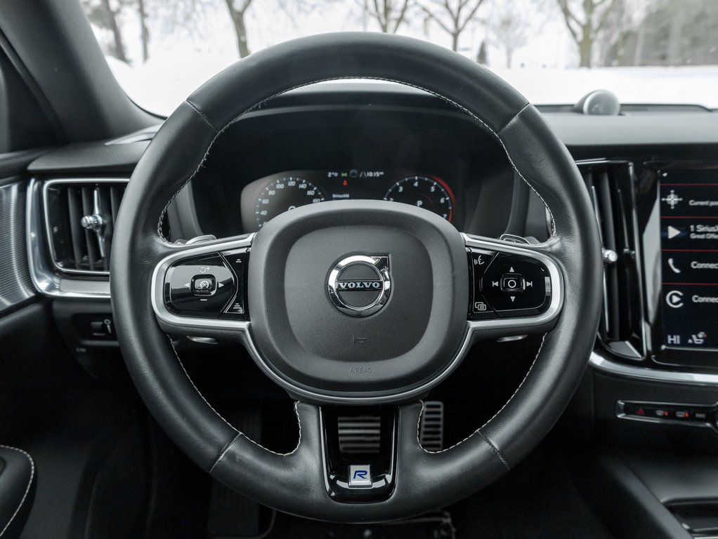 2019 Volvo S60 T6 AWD R-Design  LOW MILEAGE  TRADE IN  B& WILKINS-7