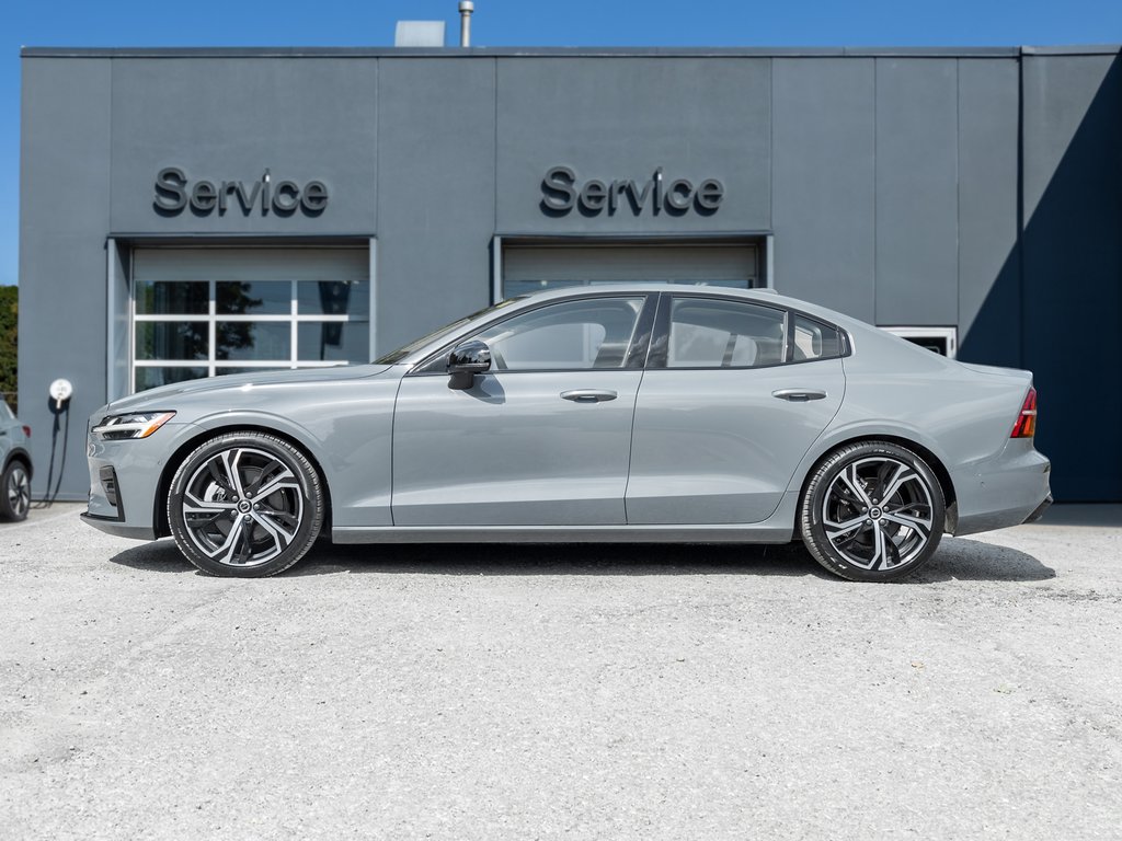 2024 Volvo S60 B5 AWD Plus Dark Theme  19ALLOY WHEEL  CPO-2