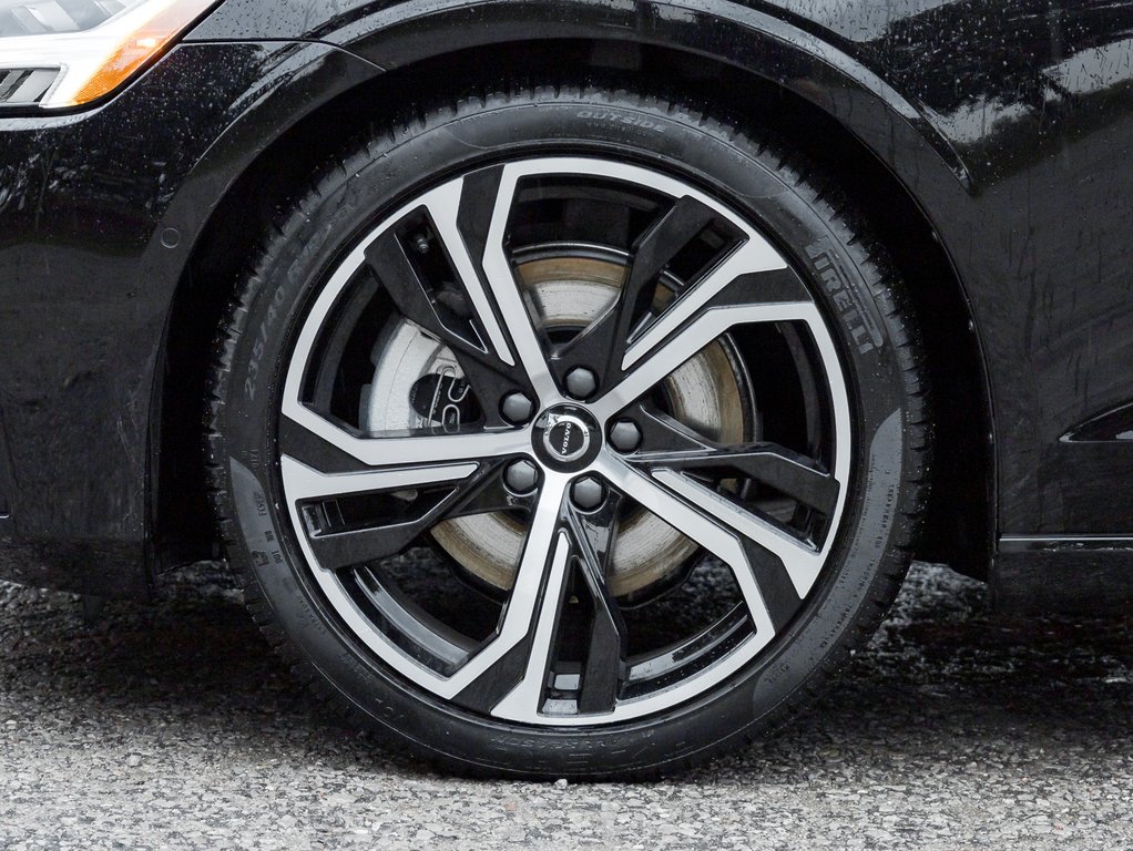 Volvo S60 B5 AWD Plus Dark Theme  19 ALLOY WHEEL  CPO 2024-3