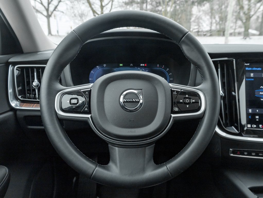 2025 Volvo V60 Cross Country B5 AWD Core  NEARLY NEW  STATION WAGON  VOLVO CPO-7