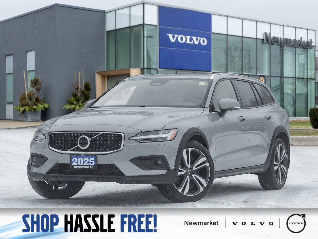 2025 Volvo V60 Cross Country B5 AWD Plus  19 ALLOY WHEELS  LOW KM  CPO-0