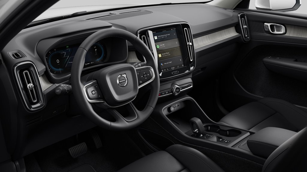 2025 Volvo XC40 B5 AWD Core Bright Theme-7