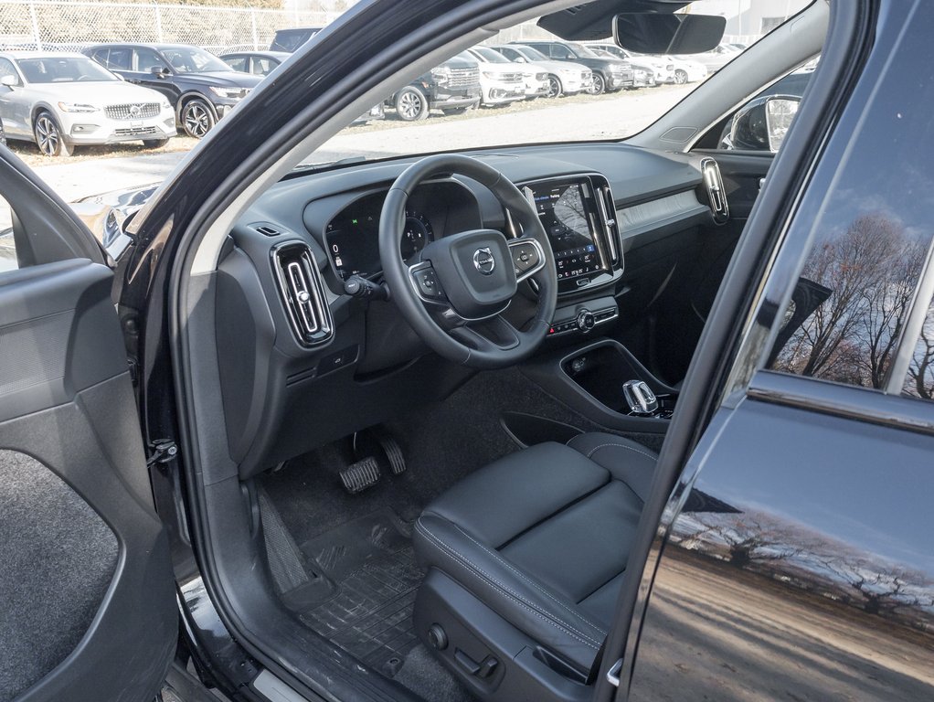 Volvo XC40 B5 AWD PLUS  19 ALLOY WHEELS  VOLVO CPO 2025-6