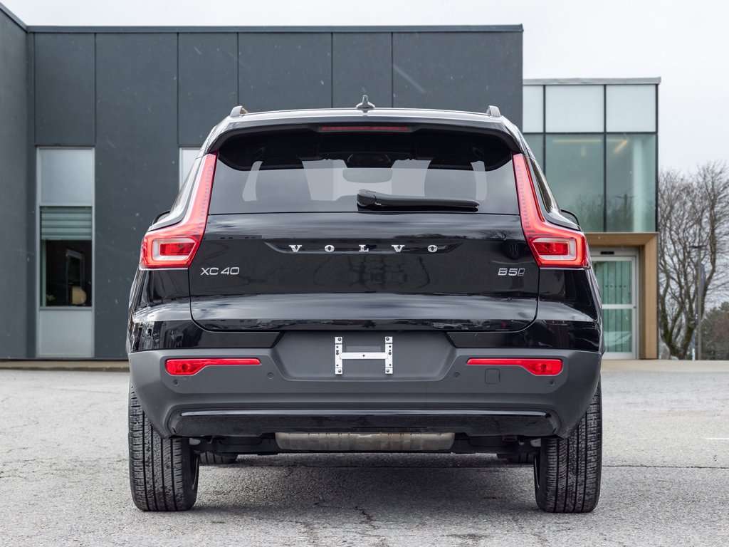 Volvo XC40 B5 AWD Plus  20 ALLOY WHEELS  CPO  LOW KM 2025-5