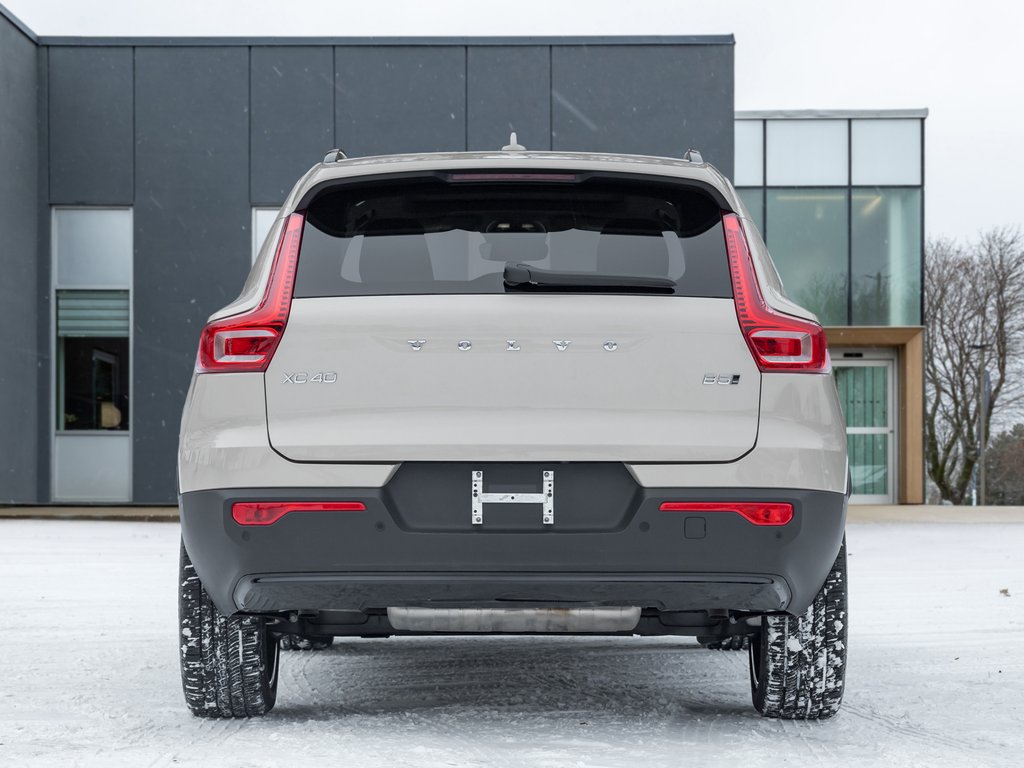 Volvo XC40 B5 AWD PLUS  LIKE NEW  20 ALLOY WHEELS  CPO 2025-5