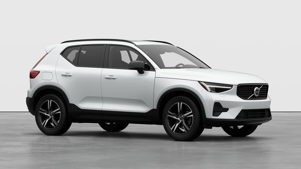 2026 Volvo XC40 B5 AWD Core Dark Theme-2