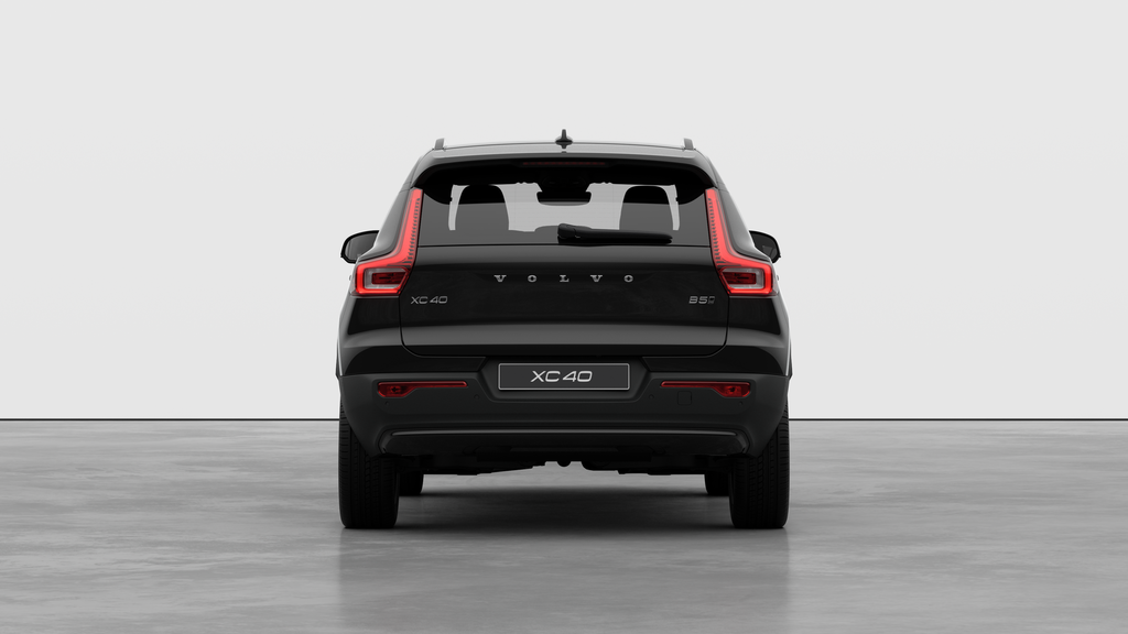2026 Volvo XC40 B5 AWD Plus Dark Theme-5