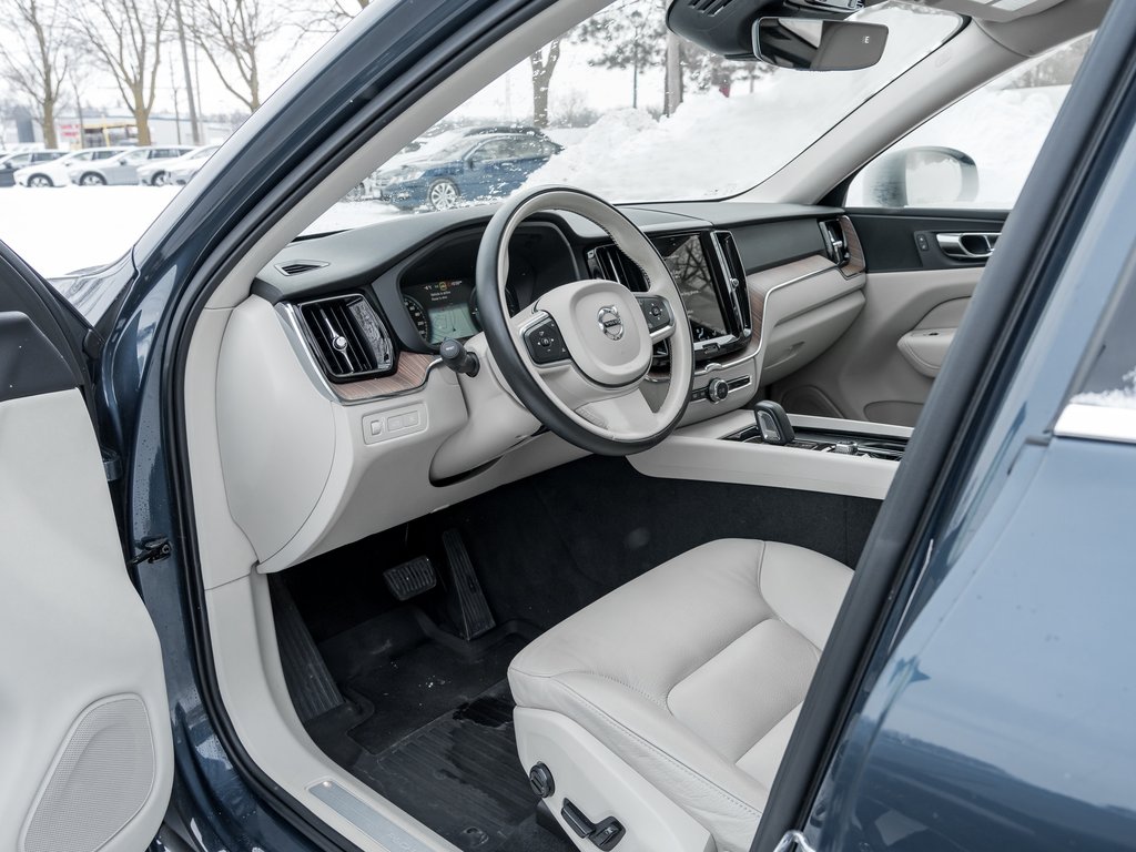2021 Volvo XC60 Plug-In Hybrid Recharge T8eAWD PHEV Inscription Exp TRADE IN CPO-6
