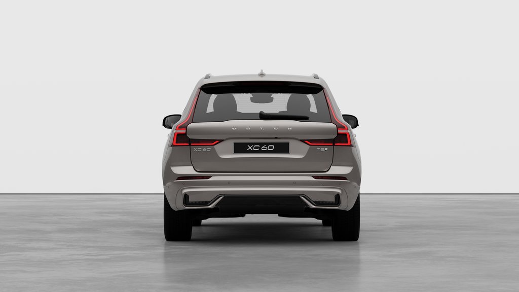 2026 Volvo XC60 Plug-In Hybrid T8 AWD Ultra Dark Theme-5