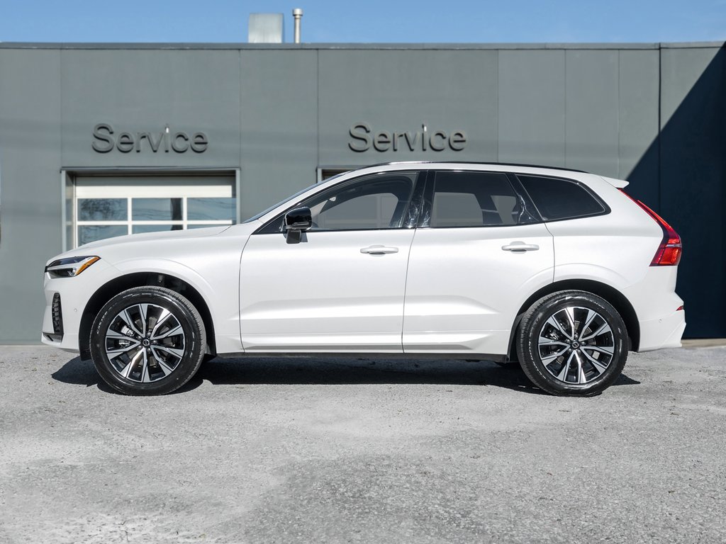 Volvo XC60 B5 AWD Plus Dark Theme LOW MILEAGE NEARLY NEW CPO 2025-2