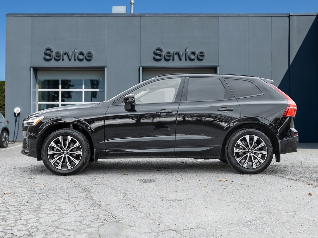 2025 Volvo XC60 B5 AWD Plus Dark Theme NEARLY NEW  CPO-2