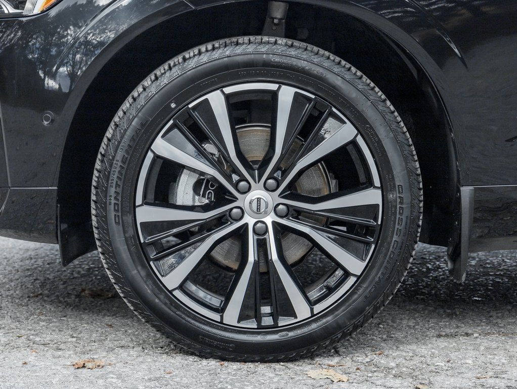 Volvo XC60 B5 AWD Plus Dark Theme  20 ALLOY WHEELS  CPO 2025-3