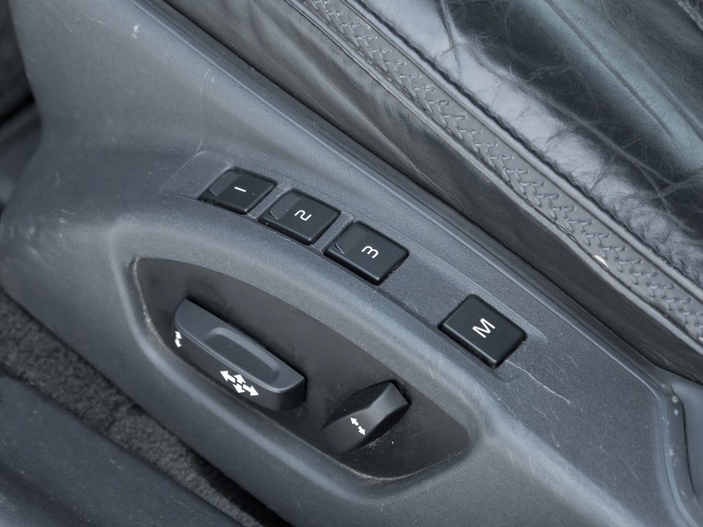 2010 Volvo XC70 5dr Wgn 3.2L  NO REPORTED ACCIDENTS  AS IS  TRADE-7