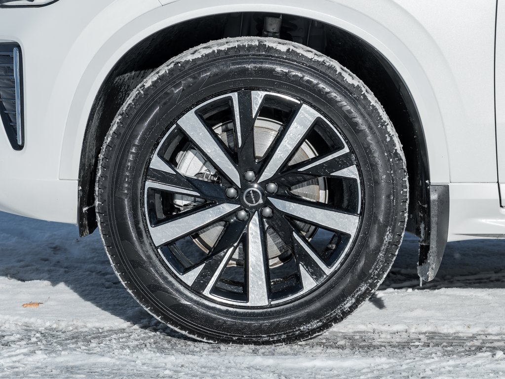 Volvo XC90 2025.5 B6 AWD Core  LOW KM  20 ALLOY WHEELS  CPO 2025-3