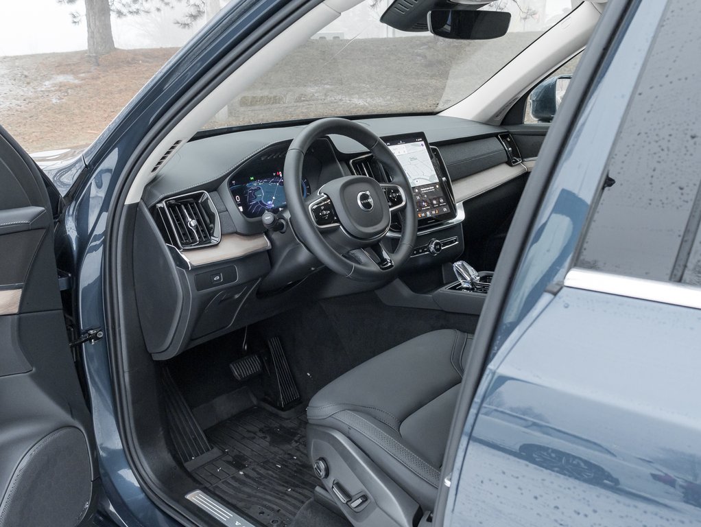 2025 Volvo XC90 2025.5 B6 AWD plus 7-Seater  CPO RATE fr 3.49%*-6