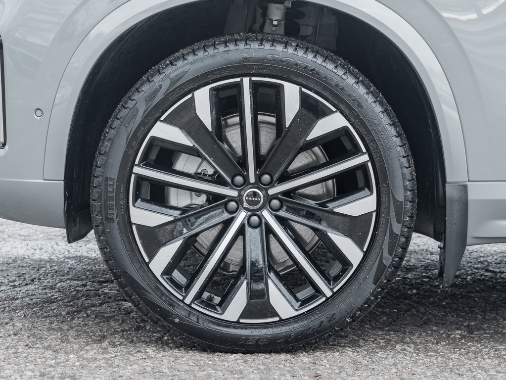 2025 Volvo XC90 2025.5 B6 AWD Plus 7-Seater SUPER LOW KM  LIKE NEW-3