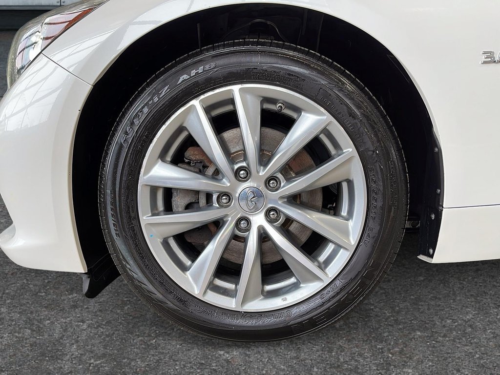 2017 Infiniti Q50 3.0t AWD Premium-6