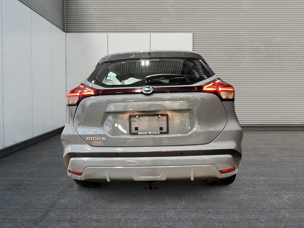 2021 Nissan Kicks S-2