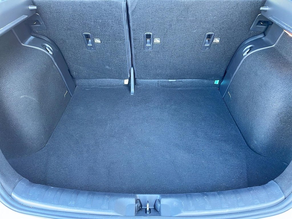 2023 Nissan Kicks SV-5