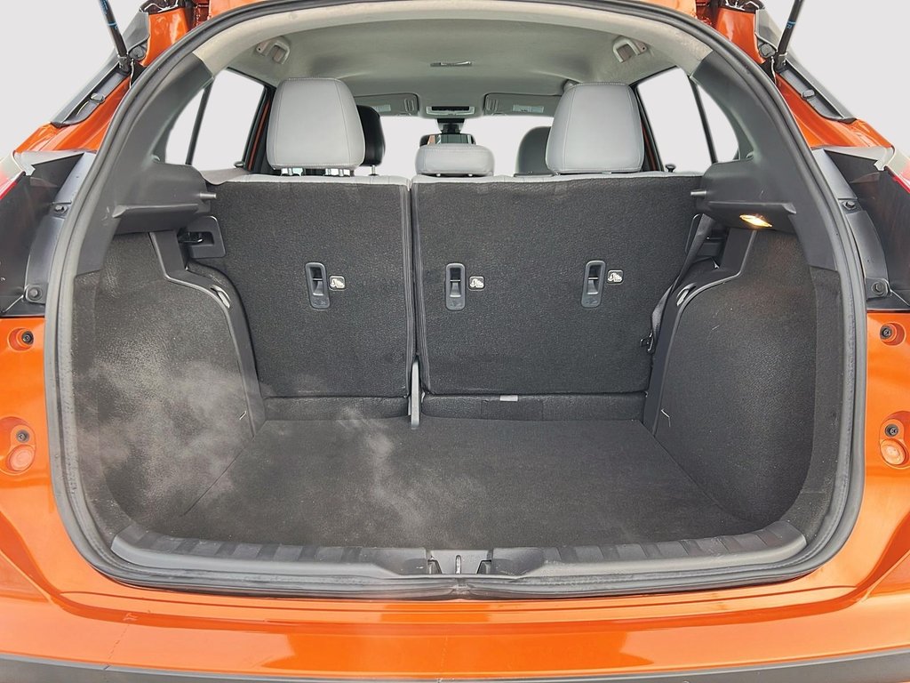 2024 Nissan Kicks SR-5