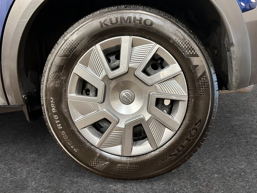 2025 Nissan Kicks S AWD-6