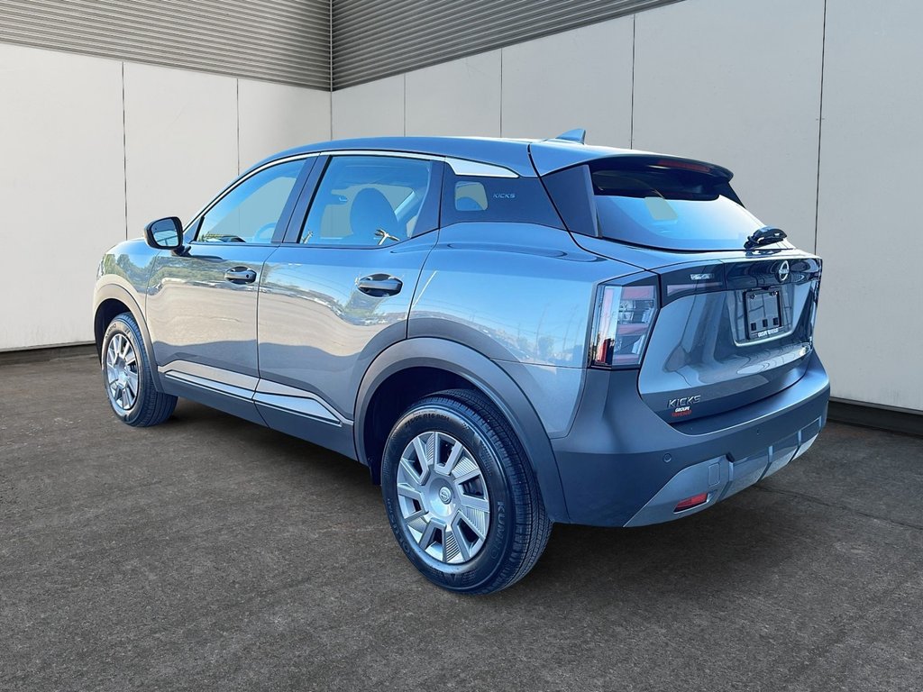 2025 Nissan Kicks S-3