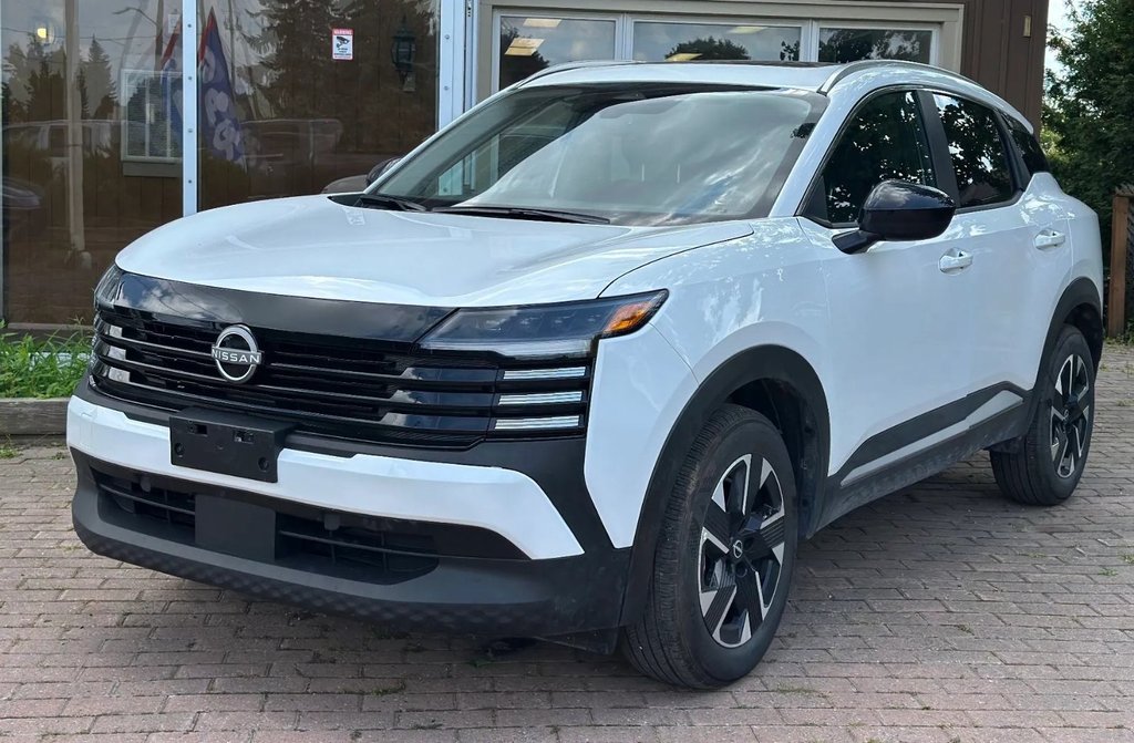 Nissan Kicks SV AWD 2026 à St-Jean-Sur-Richelieu, Québec - 1 - w1024h768px