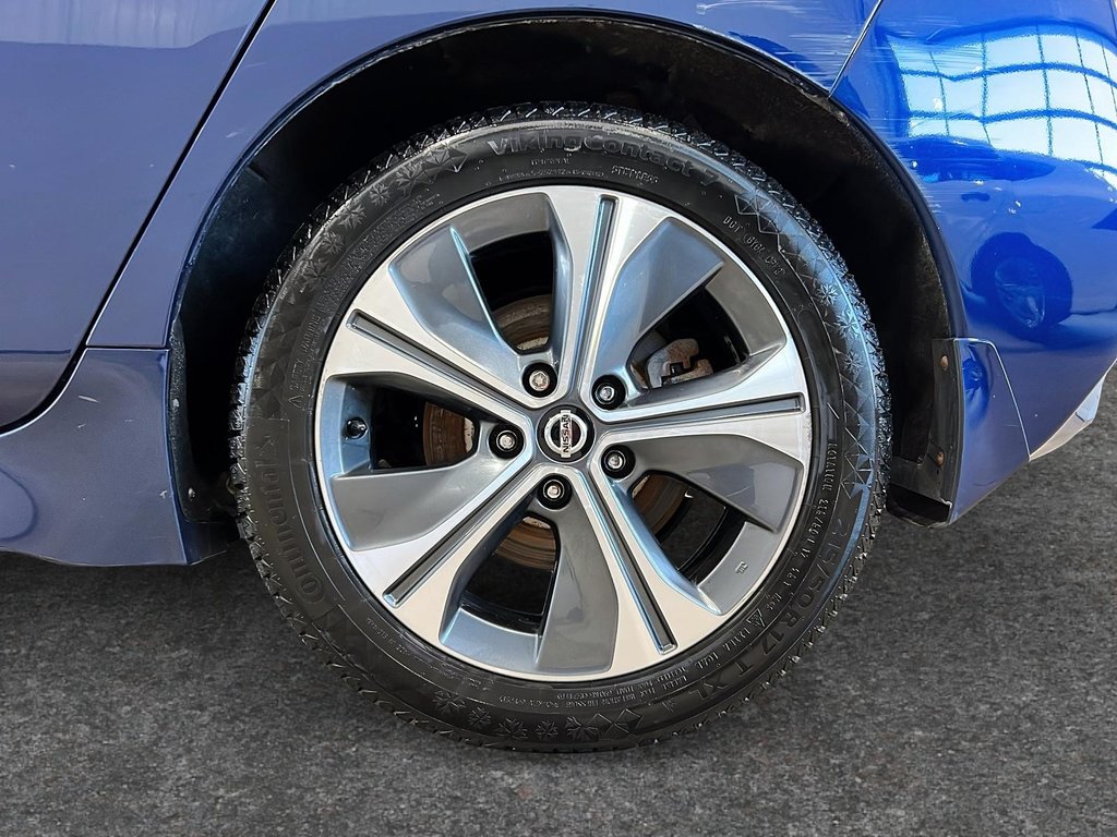 2019 Nissan LEAF sv-5