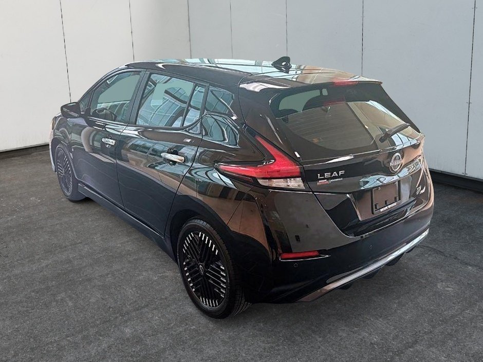 2024 Nissan Leaf SV PLUS-1